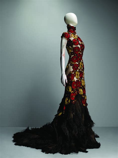 alexander mcqueen artist.